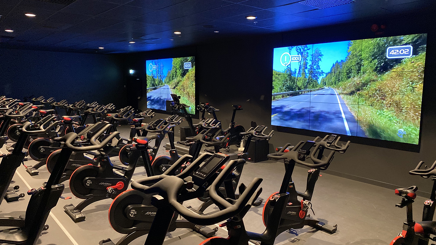 Brick Gym har en stor cykelsal med cyklar från ICG och det otroliga ICG Connectsystemet.