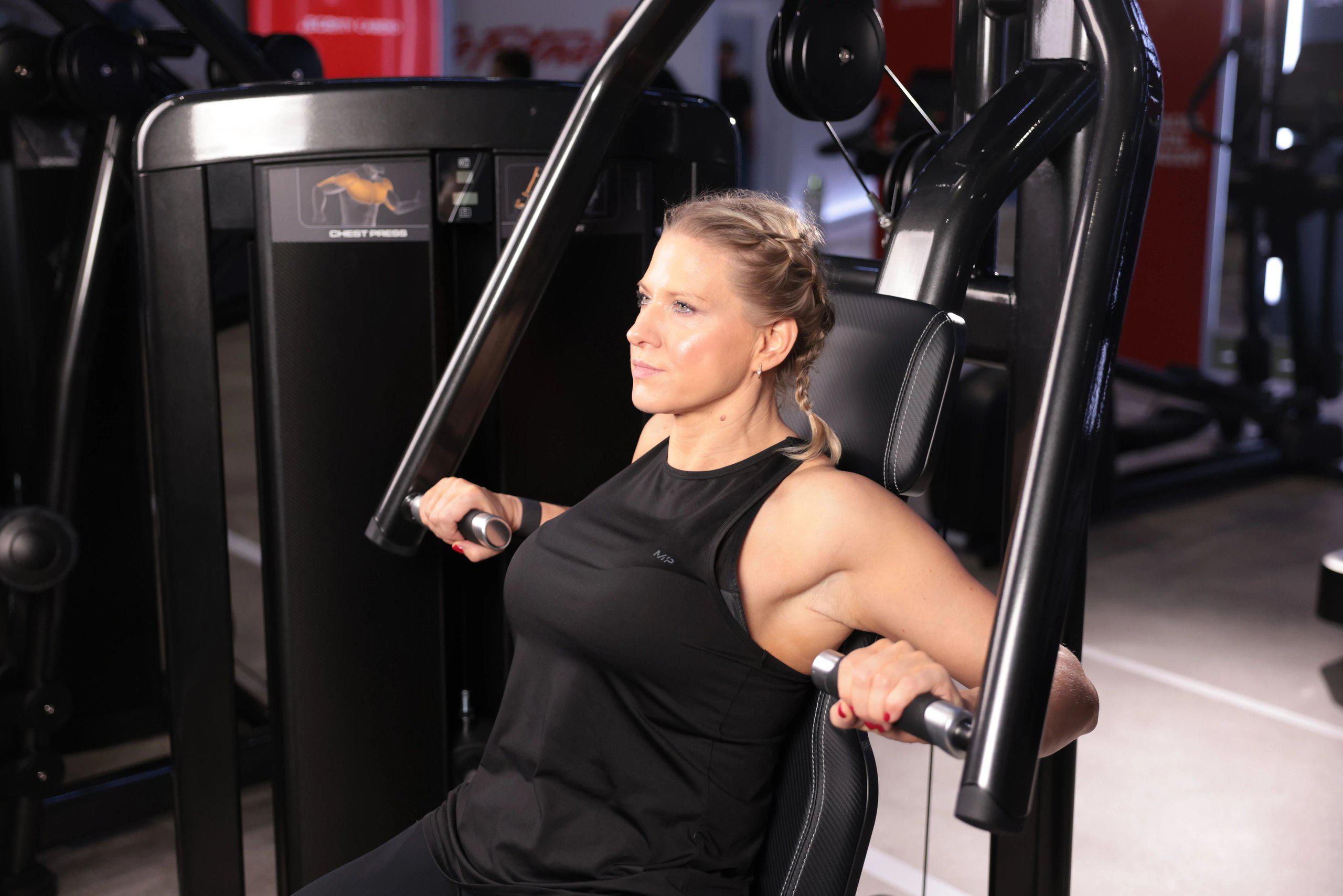 Insignia Dual-Axis Chest Press - Bild 4