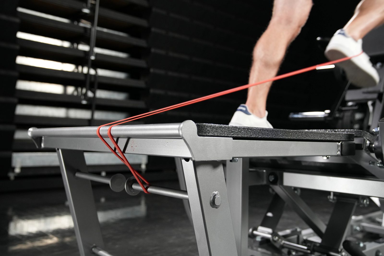 Plate Loaded Reverse V-squat - Bild 4
