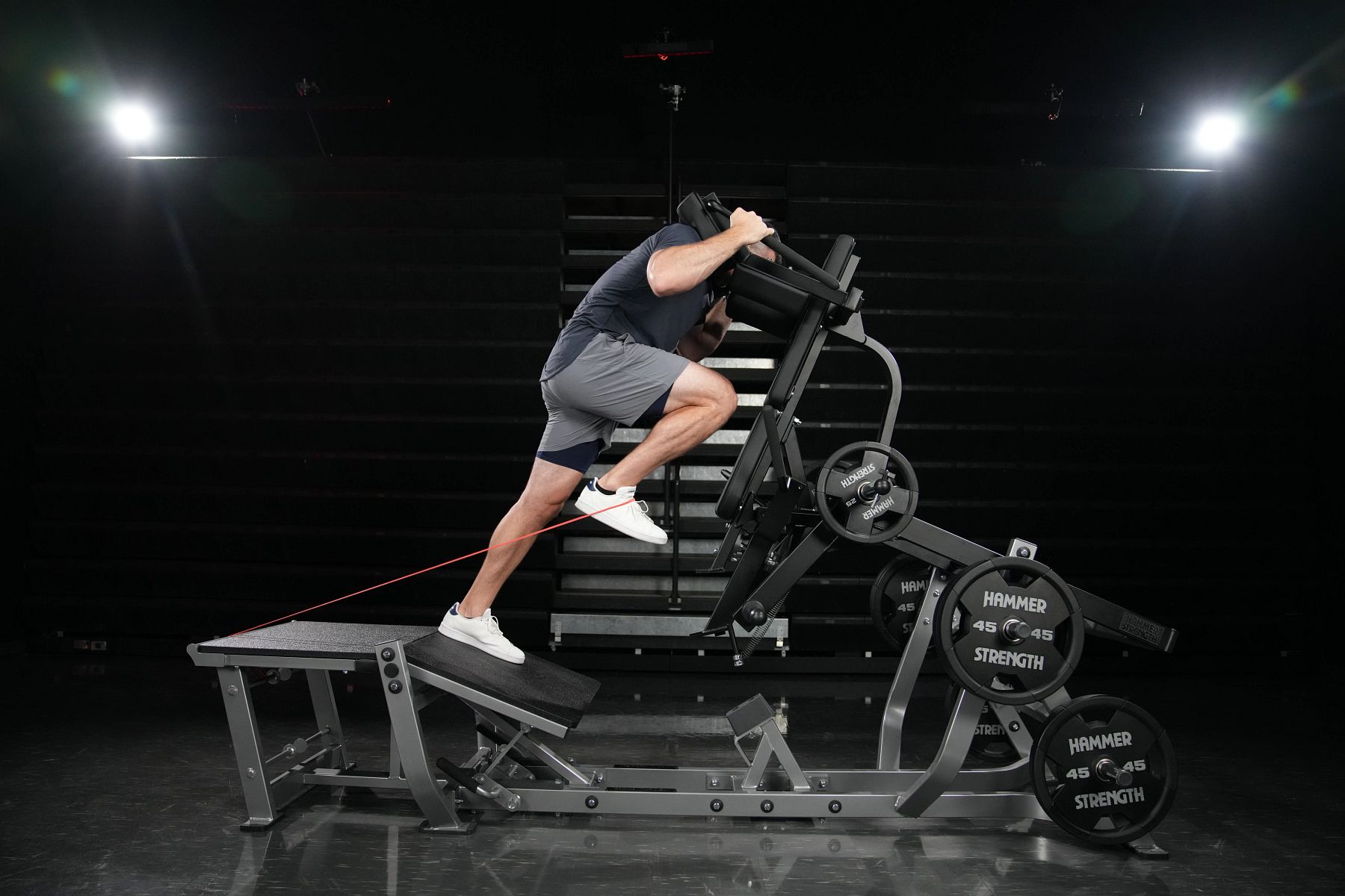 Plate Loaded Reverse V-squat - Bild 2